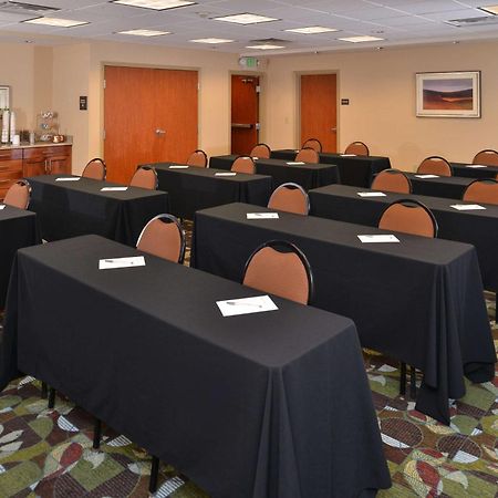Hampton Inn Рок Спрингс Екстериор снимка
