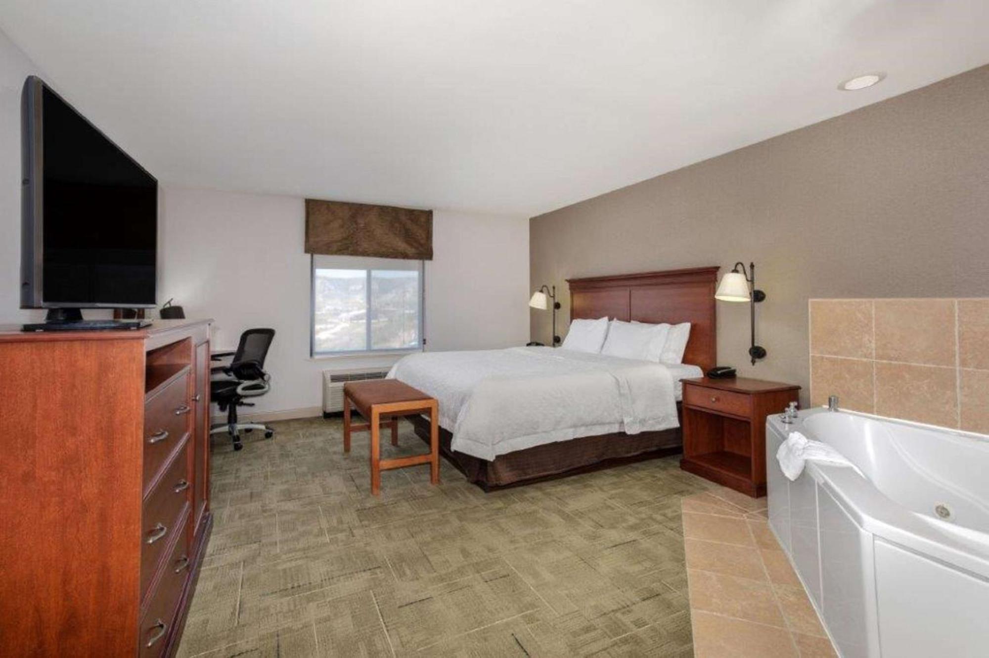 Hampton Inn Рок Спрингс Екстериор снимка