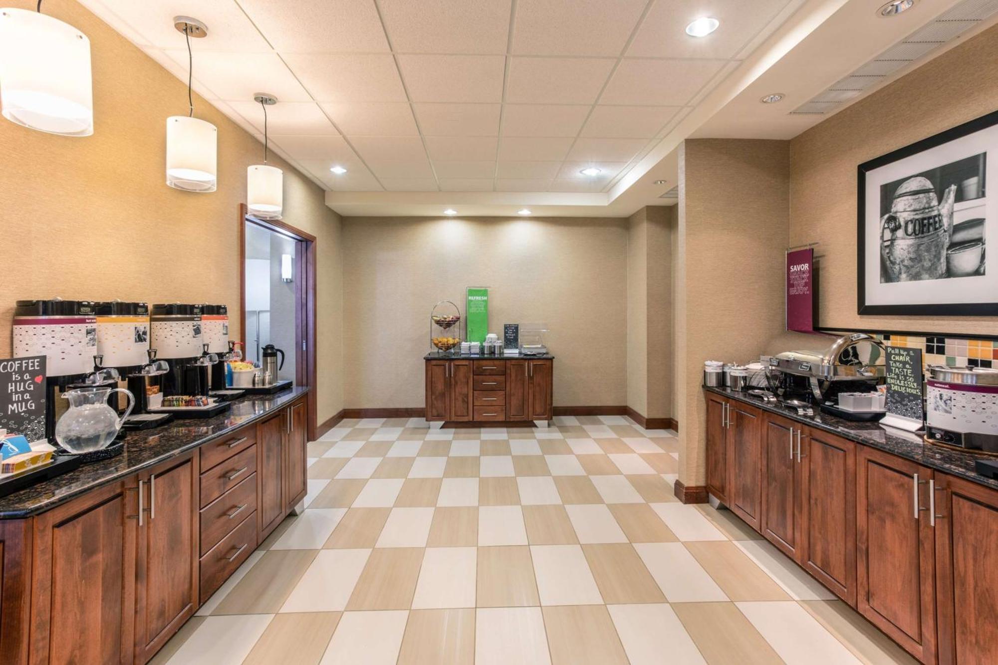 Hampton Inn Рок Спрингс Екстериор снимка