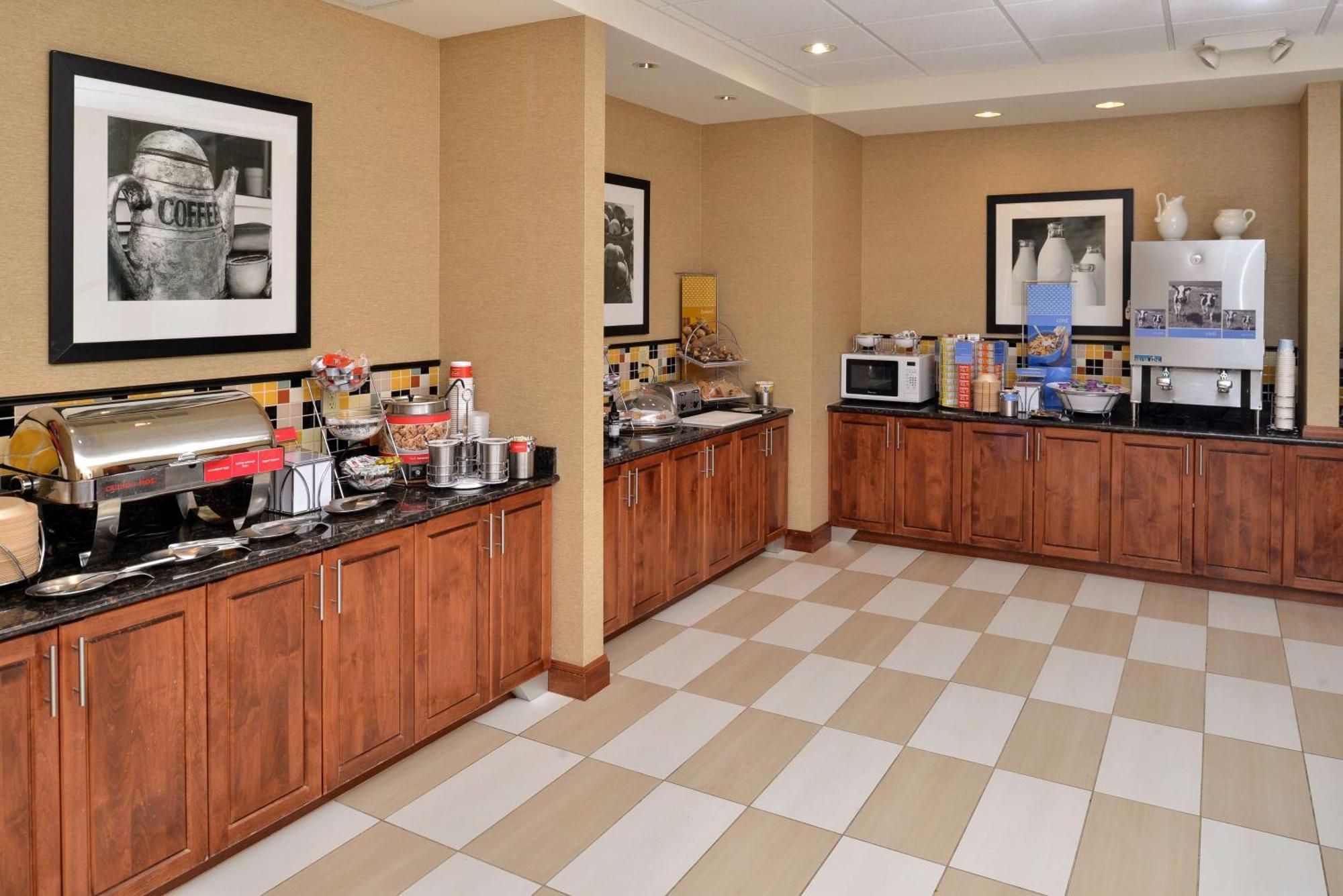 Hampton Inn Рок Спрингс Екстериор снимка